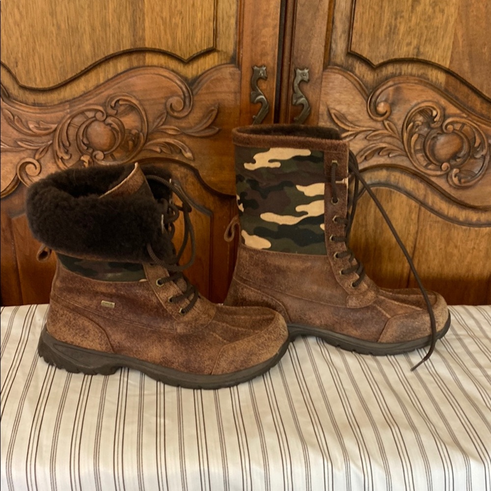 UGG Brown leather hiking Boots